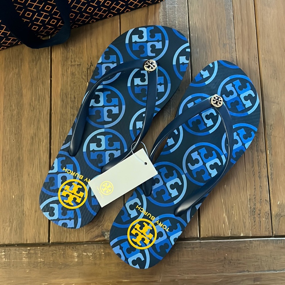 TORY BURCH | Women's Thin Blue Flip Flops Logo Size 8 New Tags Rare Sold Out